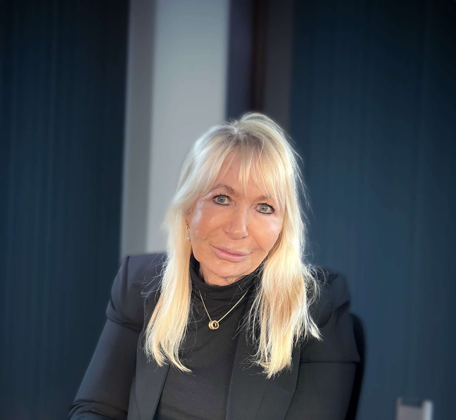 Current item in carousel